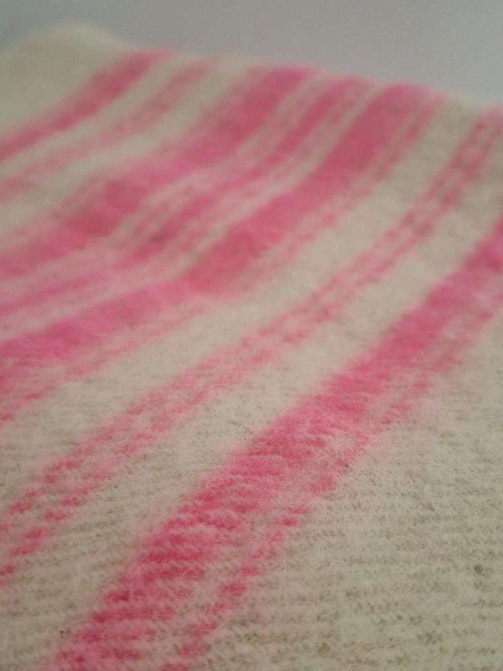 Vintage Mid-Century Mohair Wool Blend Blanket Throw – Pink Stripes 44" x 68" - Picture 7 of 11